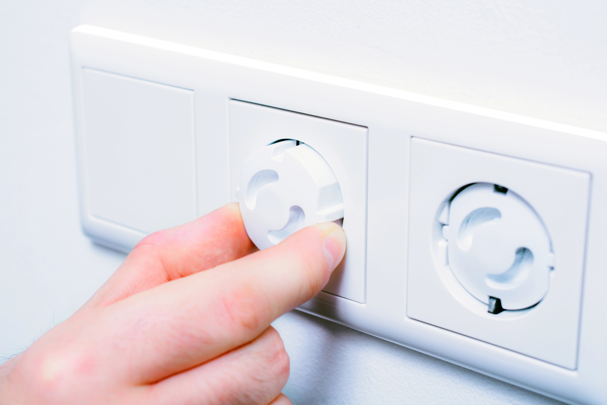 bezpečnost dětí proti elektro rizikům