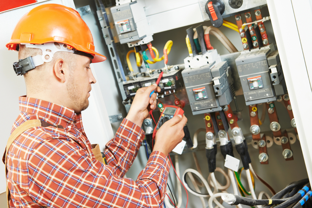 Příprava na revizi vaší domácí elektroinstalace kvalifikovaným technikem