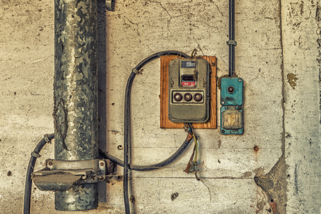Renovace elektroinstalace ve starém domě